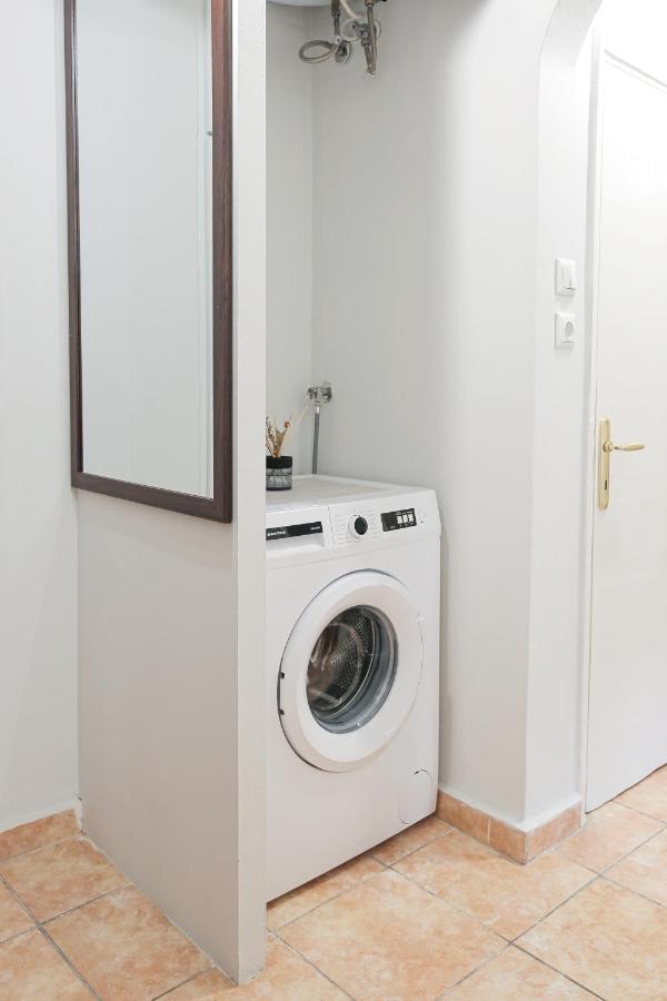 Uranus Apartment Thessaloníki Eksteriør billede